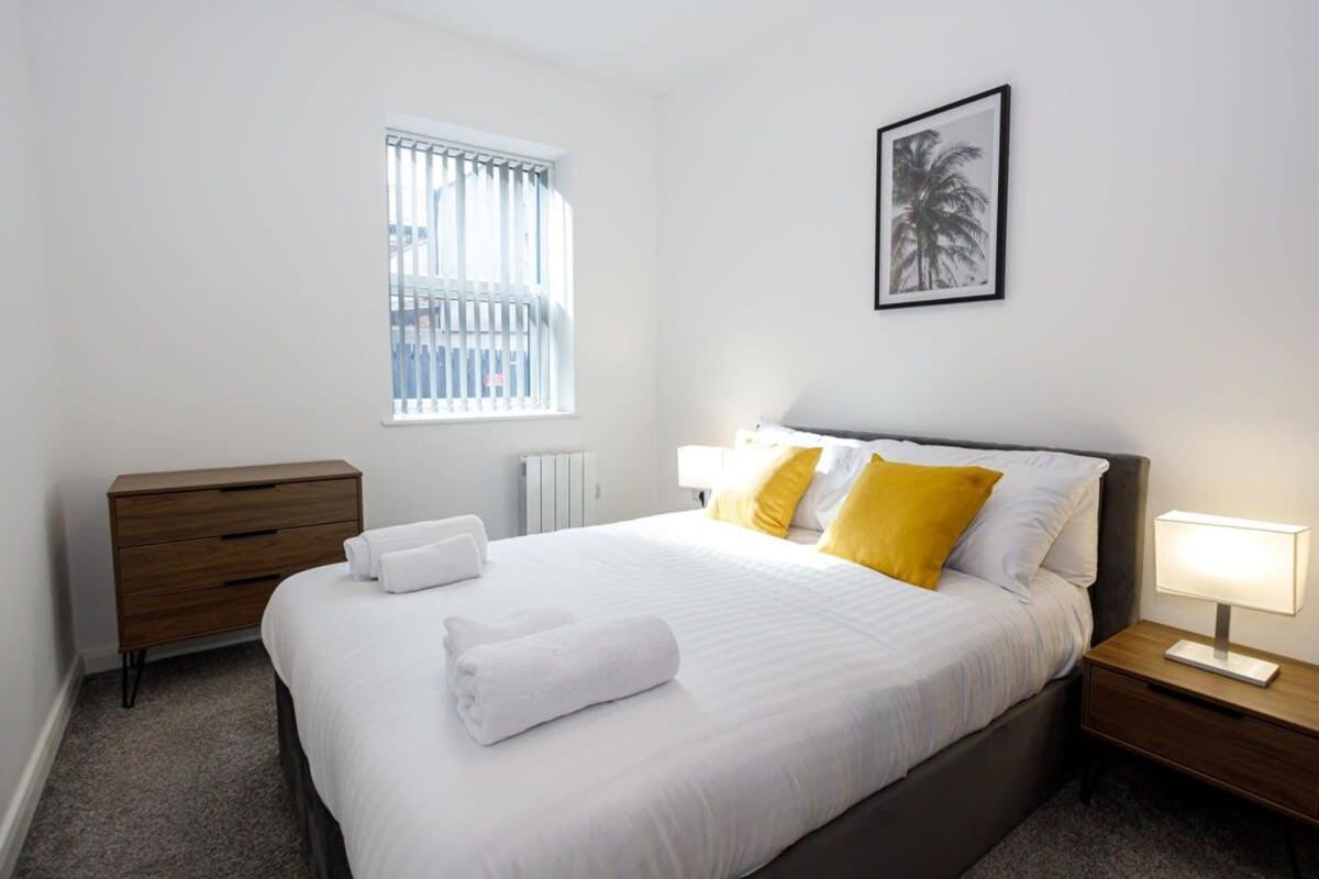Contemporary 1 Bed Apartment Central Bolton Buitenkant foto